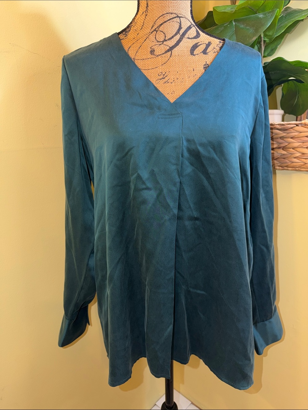 J. Jill Silk Spruce Green V-Neck Long-Sleeve NEW Blouse